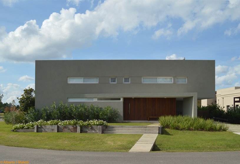 N23 House | MZM Arquitectos