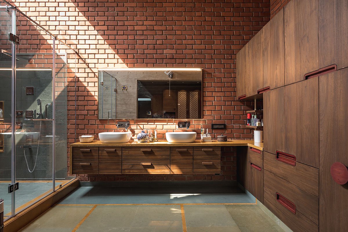 The Plus House | EssTeam Design Services LLP