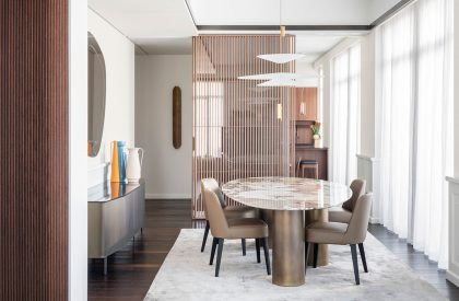 Walnut White | PLUS ULTRA