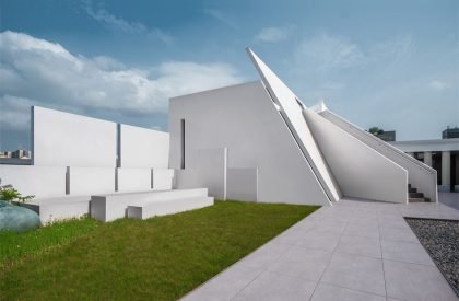 RESOUL Photography Base & Concept Store | LubanEra Design