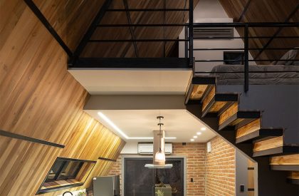 A Shelter in the Forest | Espacio & Luz Architects