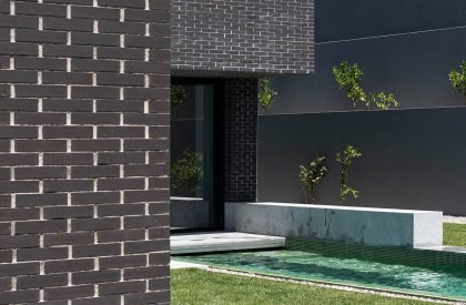 LBlack House | M2 Senos Arquitectos