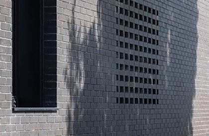 LBlack House | M2 Senos Arquitectos