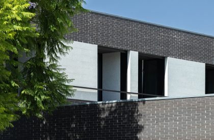 LBlack House | M2 Senos Arquitectos