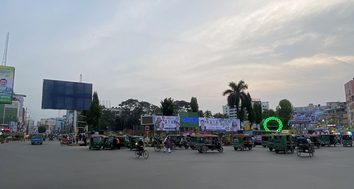 Revitalizing Shibbari Morh: Design of a Public Hall Complex at Khulna, Bangladesh | Architecture Thesis