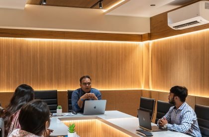 Modern Office Interior Design | Prashant Parmar Architect - Shayona Consultants