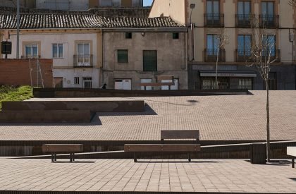 Plaza del Zarrón | BOV Estudio