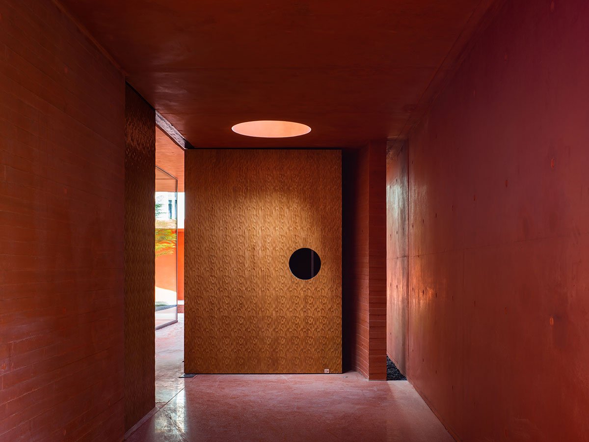 Red Box Exhibition Center | MIX Architecture