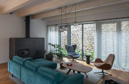 The Forgotten Barn | Karnet architekti