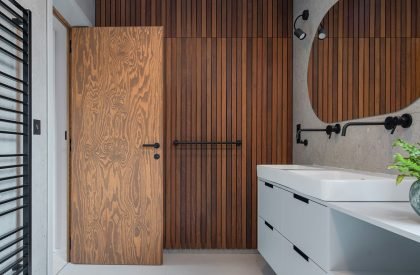 The Forgotten Barn | Karnet architekti