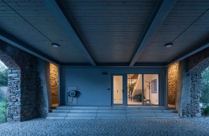 The Forgotten Barn | Karnet architekti