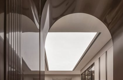 VARIO Shanghai Flagship Store | Yuan Shi Design
