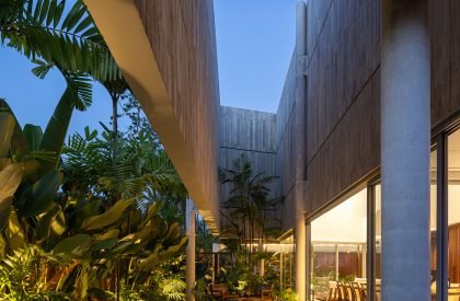 Casa da Sombra | Laurent Troost Architectures