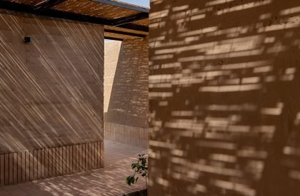 Khaki House | Ezadi Architecture