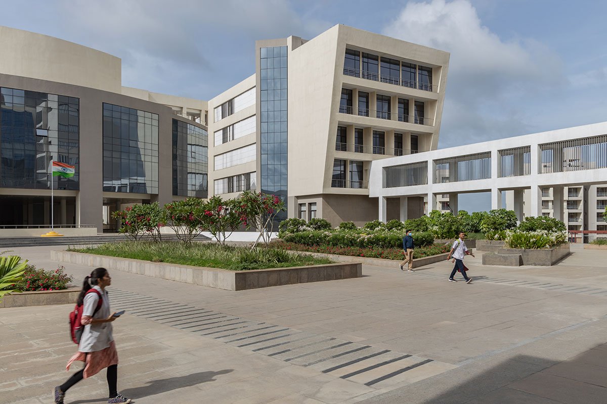 Government Medical College & Teaching Hospital Campus at Baramati | INI Design Studio