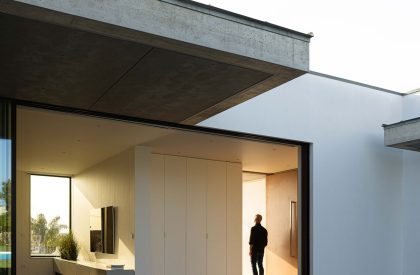 CS House | WALAA + Jorge Gonzalez