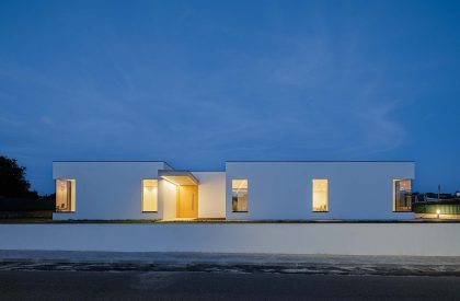 CS House | WALAA + Jorge Gonzalez