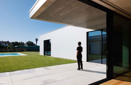 CS House | WALAA + Jorge Gonzalez