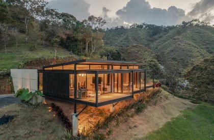 Moon House | Green Mecano