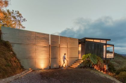 Moon House | Green Mecano