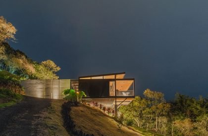 Moon House | Green Mecano