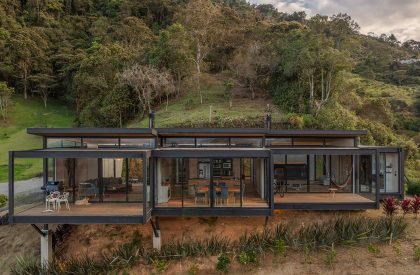 Moon House | Green Mecano