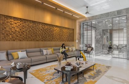 Narola Villa | EssTeam Design Services LLP + Oblique