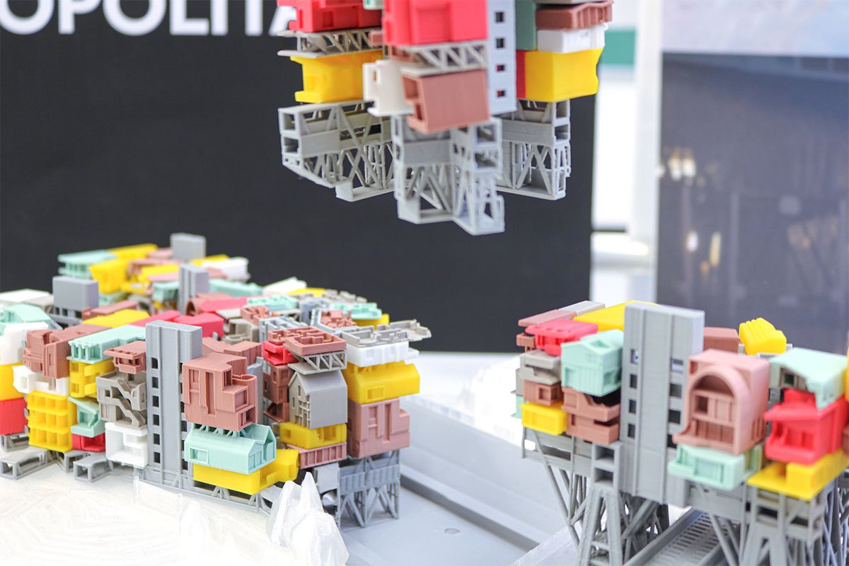 Liquid. State. Society: An Alternative Speculation into the Next Half Century of Living in LA | Masters Design Thesis on Fictional Architecture