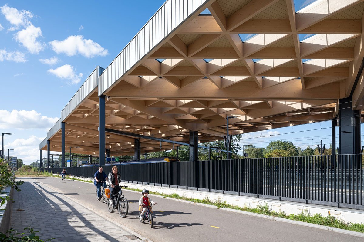 Ede-Wageningen Train Station | Royal HaskoningDHV + Mecanoo