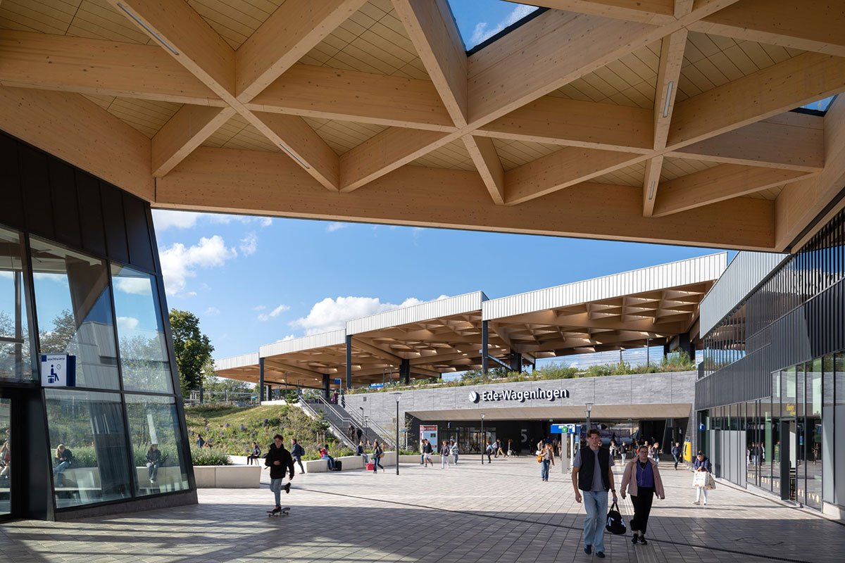 Ede-Wageningen Train Station | Royal HaskoningDHV + Mecanoo