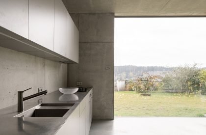 House with Seven Floors | Malý Chmel