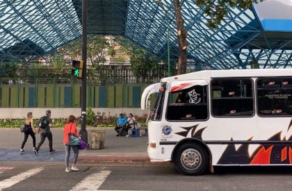 Where Paths Cross: Architecture and Mobility in Public Spaces at Caracas | Architecture Thesis on Urban Regeneration