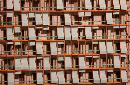 Living Metamorphosis: Robust Transformational Architecture In Barcelona | Architecture Thesis on Urban Housing