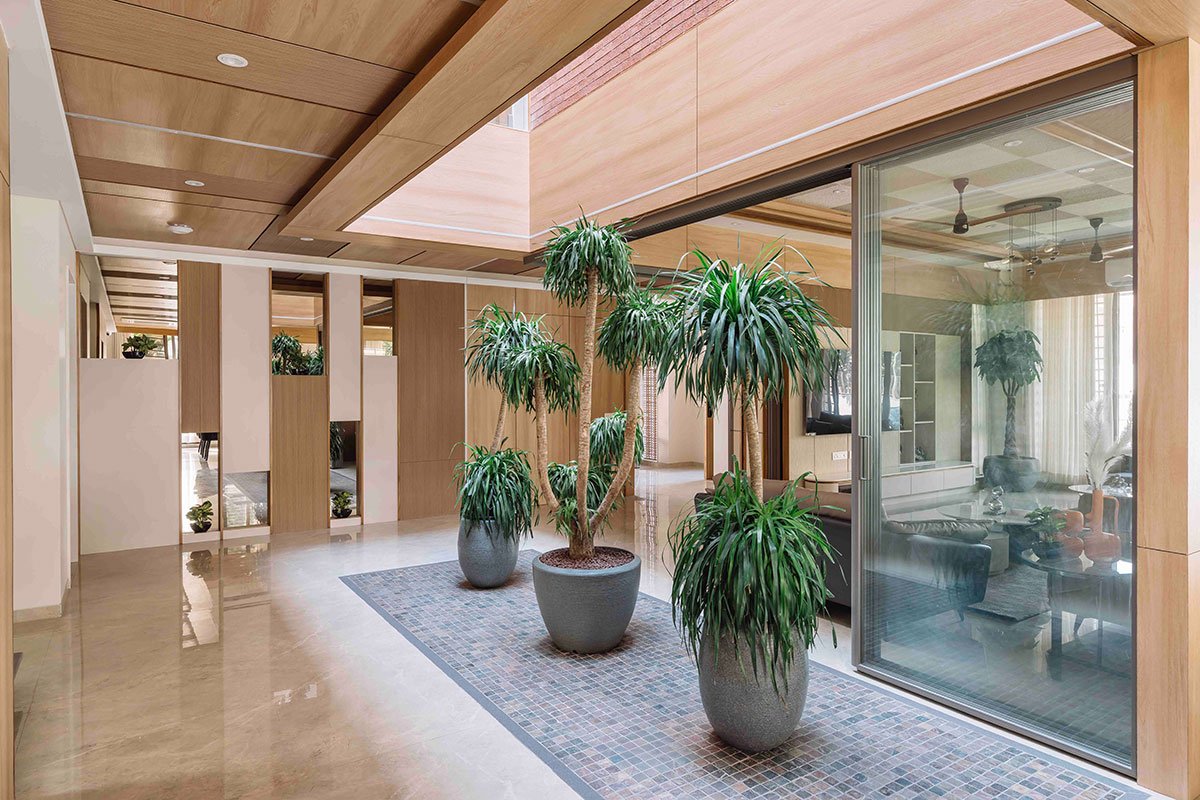 NRI Bungalow at Thaltej | Prashant Parmar Architect – Shayona Consultant