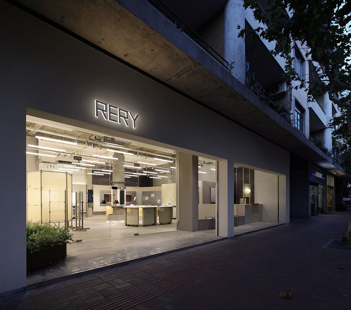 RERY Fashion Lifestyle Gallery | Dayuan Design