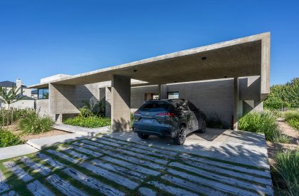 Tres Patios House | Besonias Almeida arquitectos