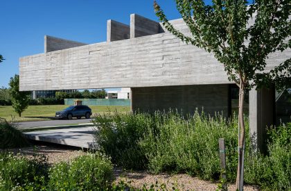 Tres Patios House | Besonias Almeida arquitectos