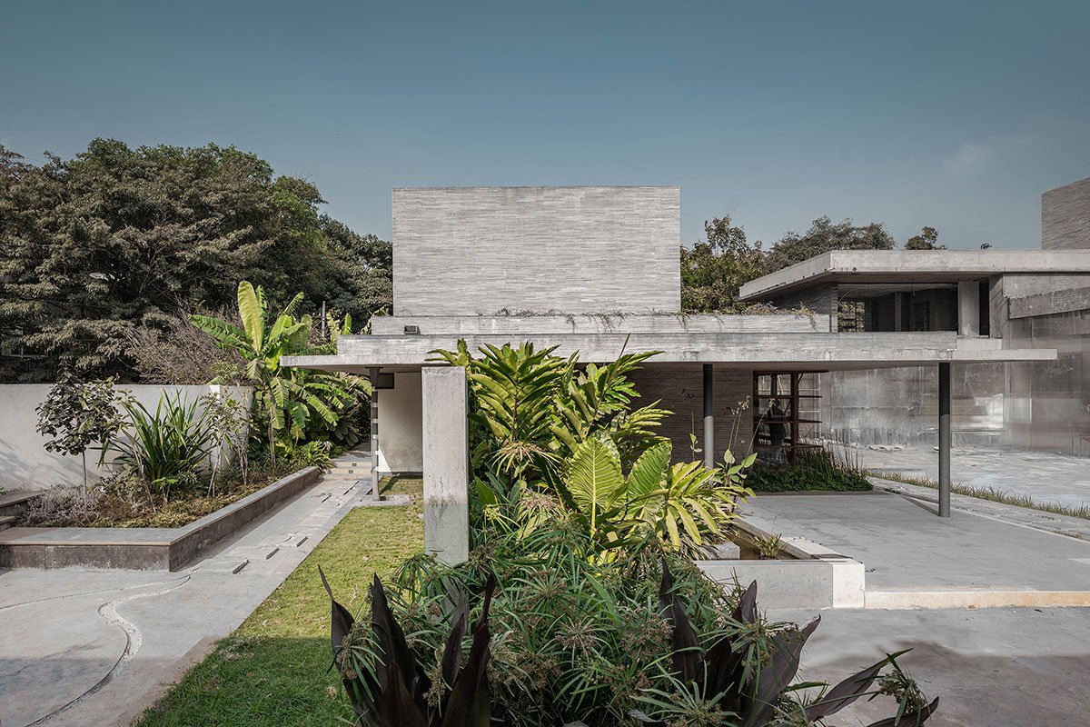 Ame Studio – A Versatile Artistic Haven | Between Spaces