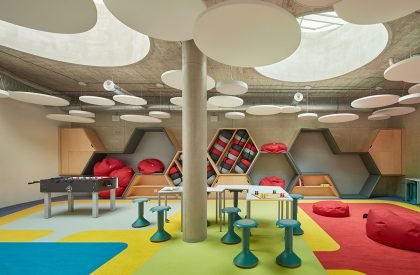 Frič Brothers Elementary School | Atelier 6