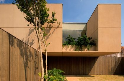 Pacaembu House | Studio Arthur Casas