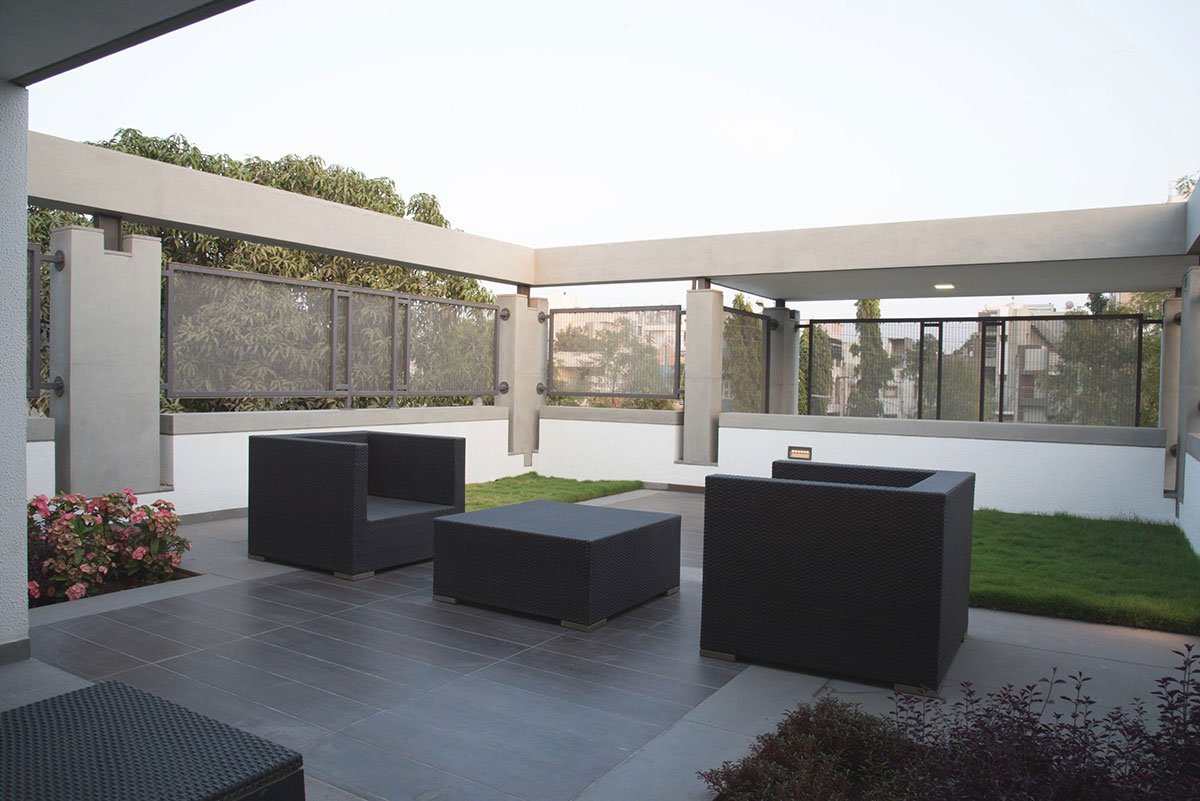 The Veiled House | Rajanikant Machhar + Nishant Machhar