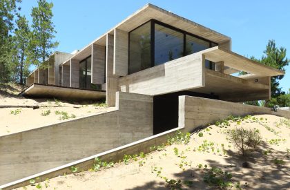 Wein House | Besonías Almeida Arquitectos