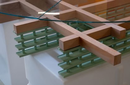 889GLO Art Space | SpActrum