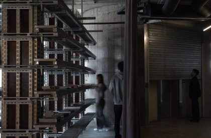 889GLO Art Space | SpActrum