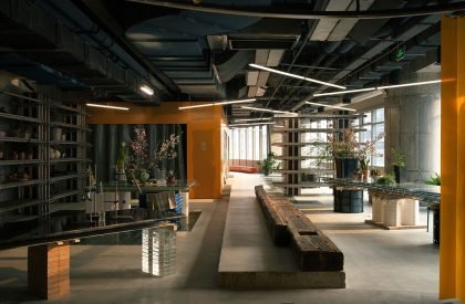 889GLO Art Space | SpActrum