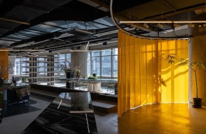 889GLO Art Space | SpActrum