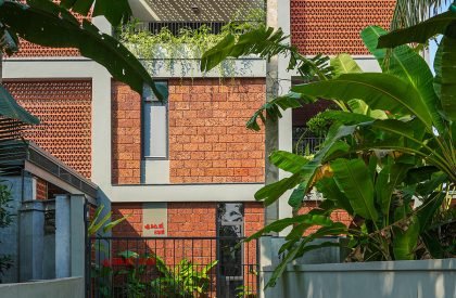 AKG Bhavan | De Earth Architects