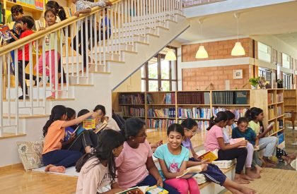 Children’s Library for a Montessori School | Atelier ARBO