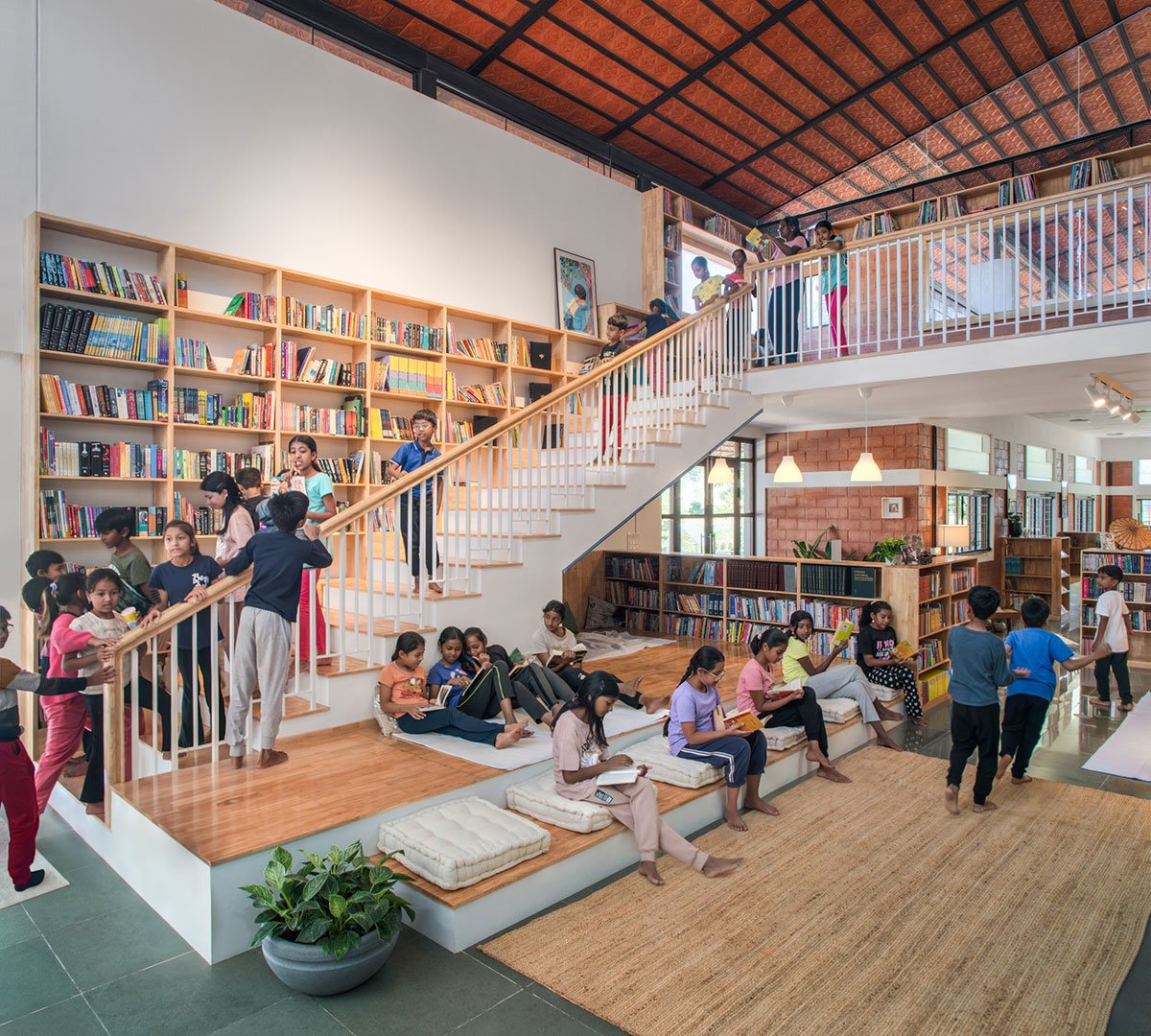 Children’s Library for a Montessori School | Atelier ARBO