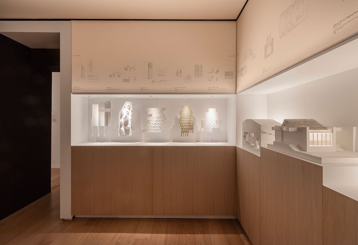 Crafting Atmosphere | MATERIA + Gustavo Carmona